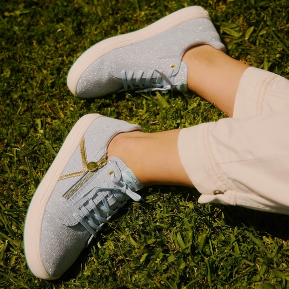 Kokolu comfort knit sneaker 9 NWT blue - Picture 6 of 10